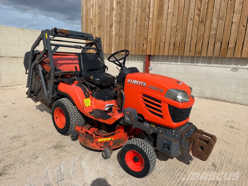 Kubota G 23 ركوب الحشائش