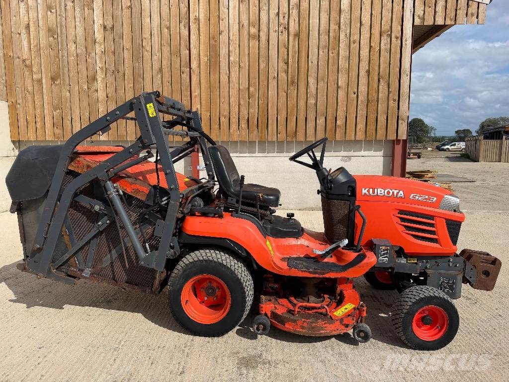 Kubota G 23 ركوب الحشائش