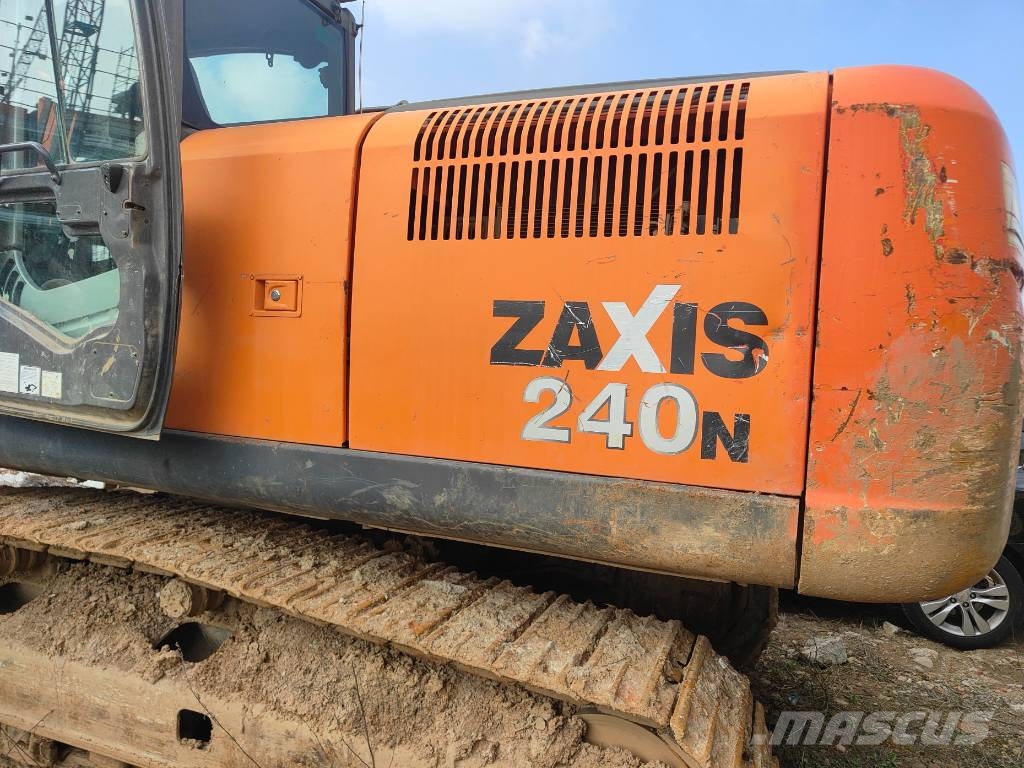 Hitachi ZX 240 Верижен екскаватор