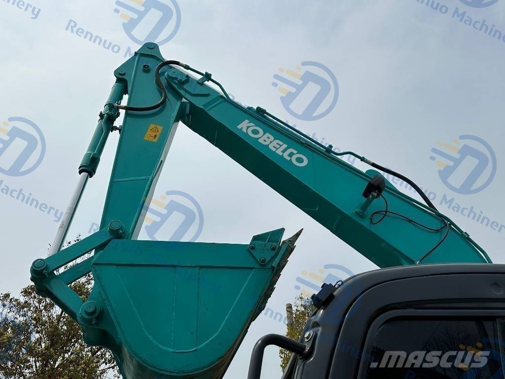 Kobelco SK75 Excavadoras sobre orugas