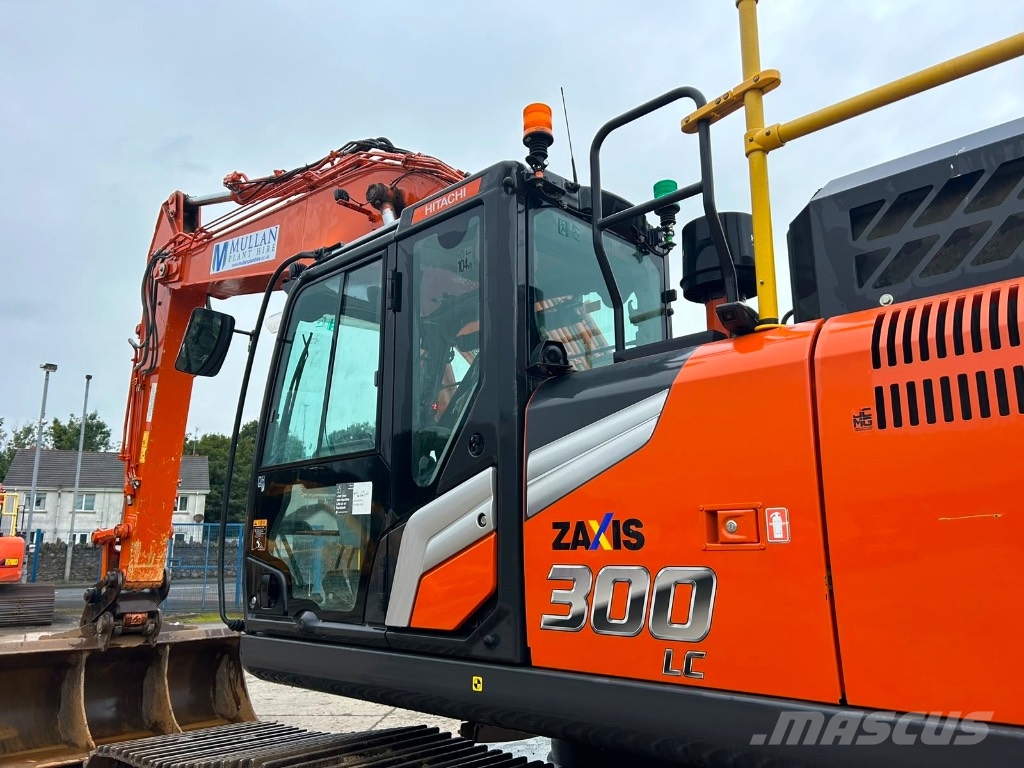 Hitachi ZX300 LC-7 Paletli ekskavatörler