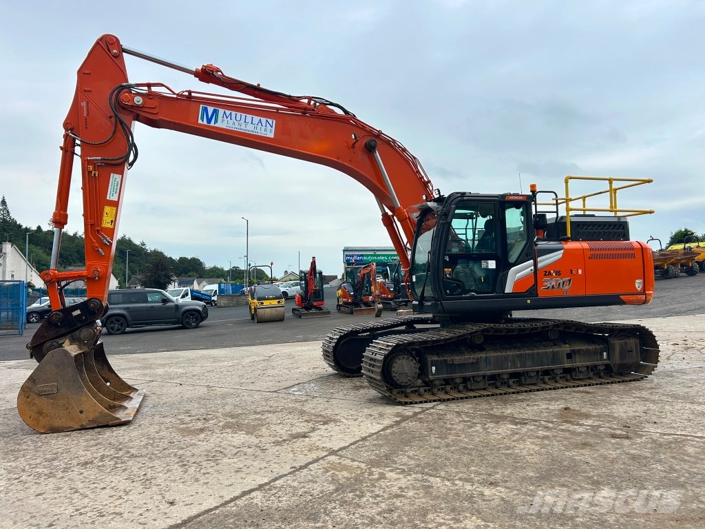 Hitachi ZX300 LC-7 Paletli ekskavatörler