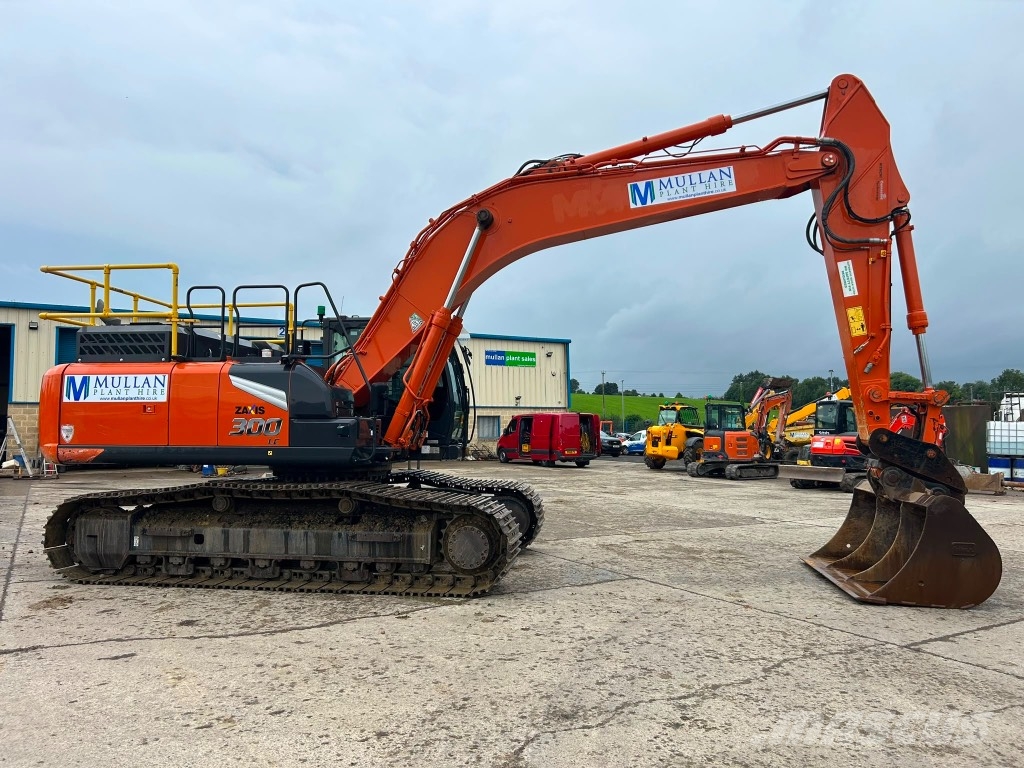 Hitachi ZX300 LC-7 Paletli ekskavatörler