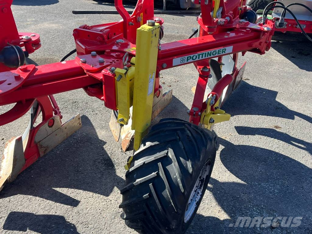 Pöttinger Servo 35 S Nova Plus Wentelploegen