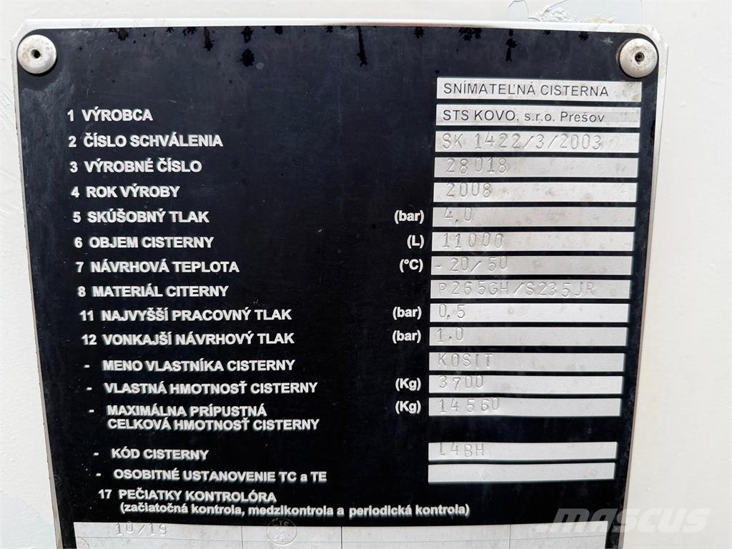VIN 018 - STS KOVO FEKAL ADR snímateľná cisterna na há Säiliöt