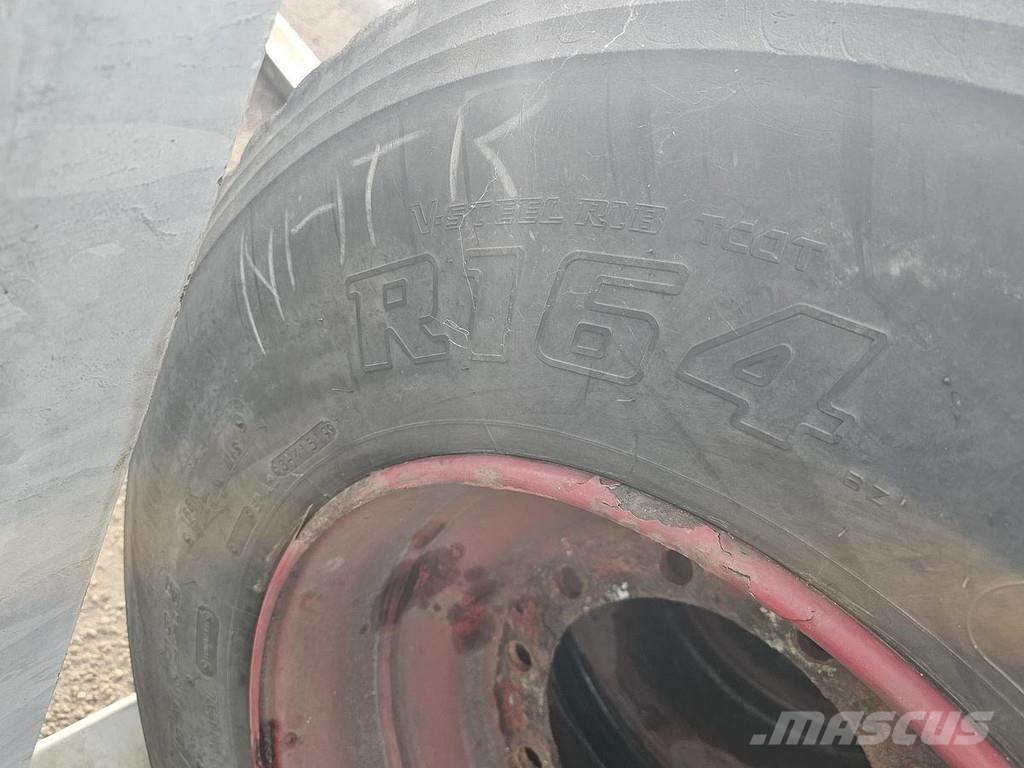 Bridgestone R 164| TRAILER BAND 425/65 R 22.5 |6/4 MM PROFIE M Otros componentes