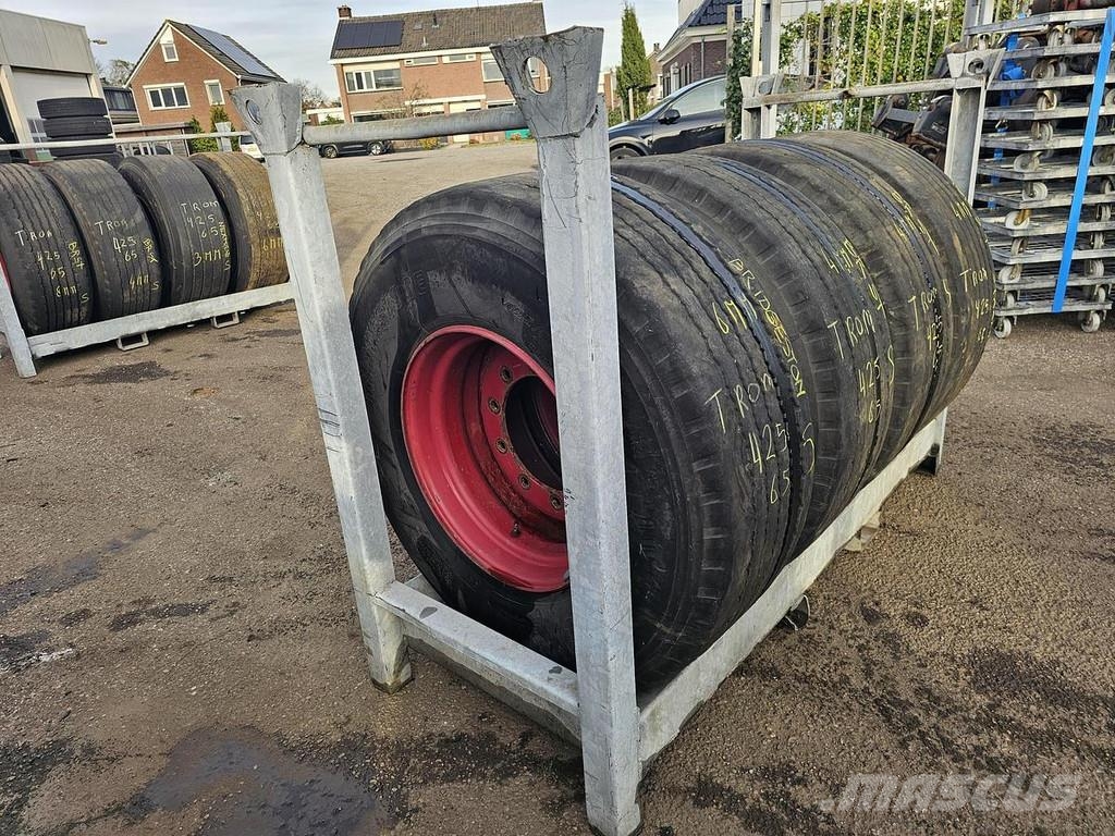 Bridgestone R 164| TRAILER BAND 425/65 R 22.5 |6/4 MM PROFIE M Otros componentes