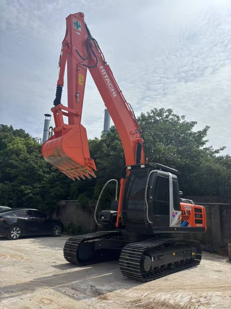 Hitachi ZX 200-3 G Εκσκαφείς με ερπύστριες