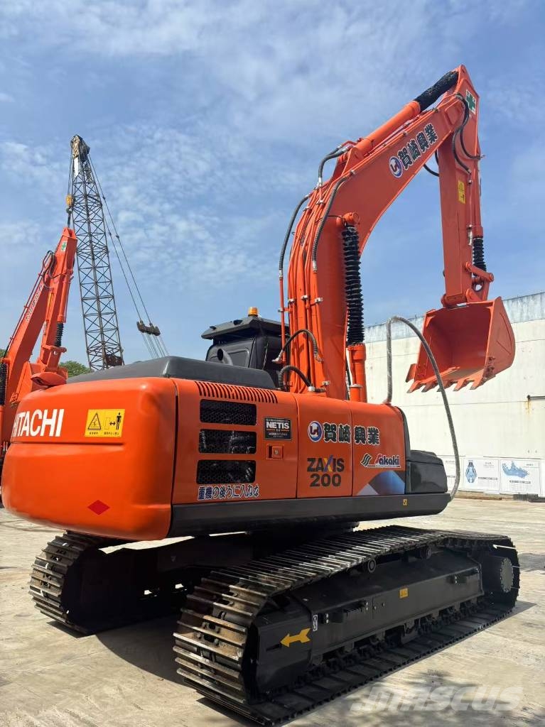 Hitachi ZX 200-3 G Εκσκαφείς με ερπύστριες