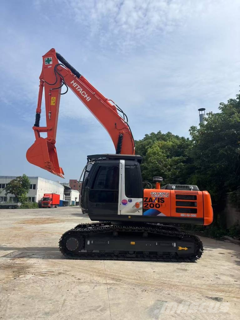 Hitachi ZX 200-3 G Εκσκαφείς με ερπύστριες