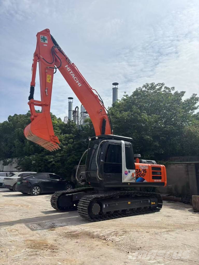 Hitachi ZX 200-3 G Εκσκαφείς με ερπύστριες