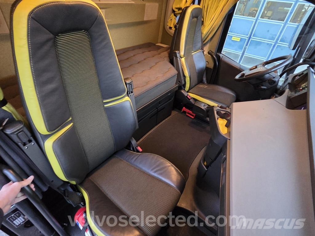 Volvo FH Volvo FH16 600 8x4 UM Tuote oy ritilä 2014 Muut kuorma-autot