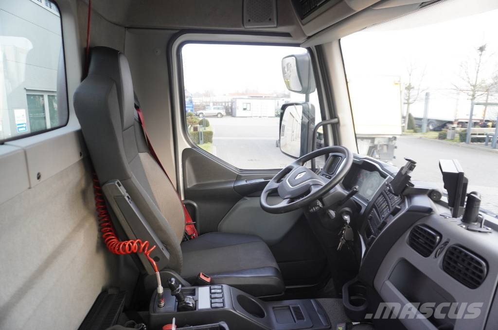 Renault C280 DTI 8 / FASSI crane F135A.22 / 8 units Camiones grúa