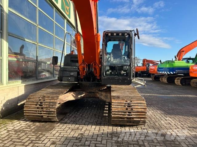 Hitachi ZH 210 LC-5B 履带挖掘机