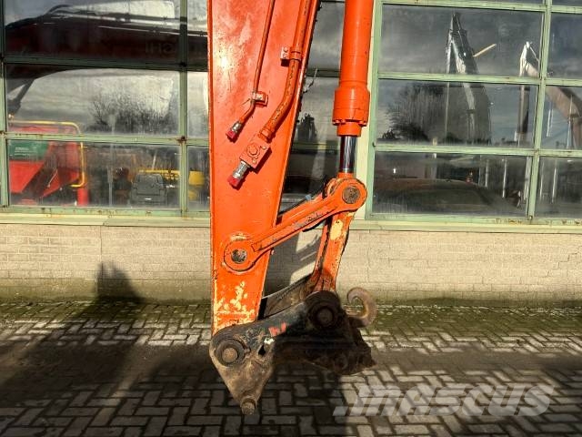 Hitachi ZH 210 LC-5B 履带挖掘机