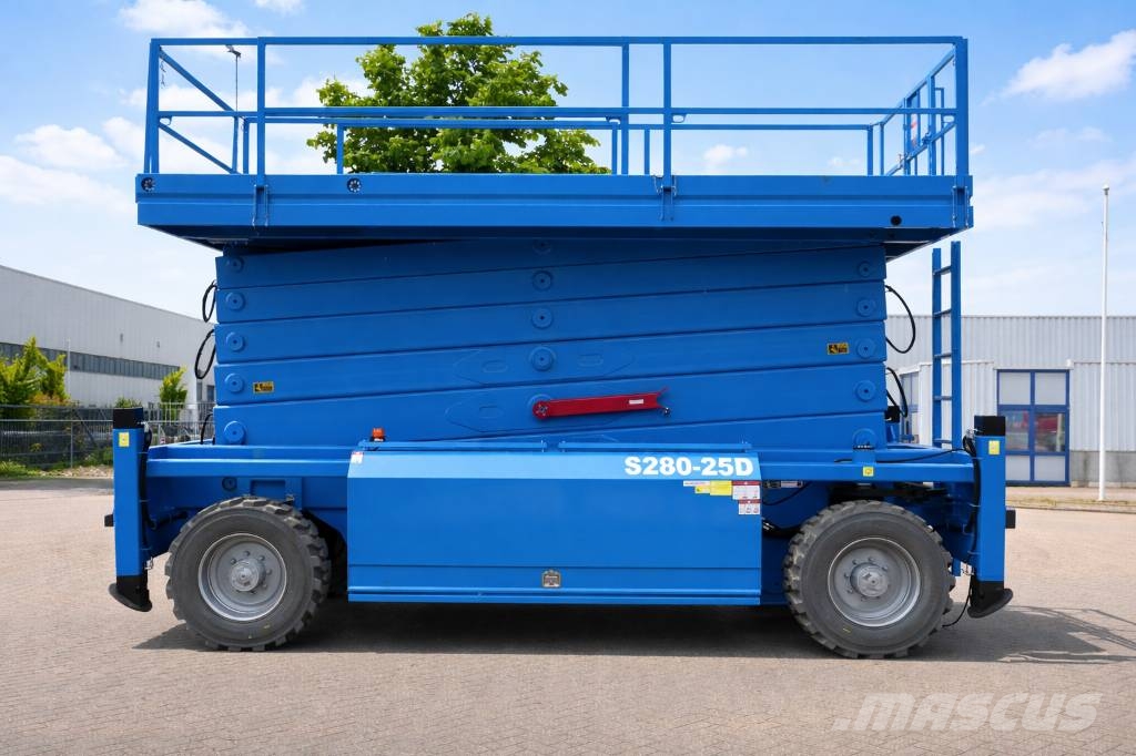 HAB Lift AB-lift S280-25E4WDS | 2017 رافعات مقصية الشكل