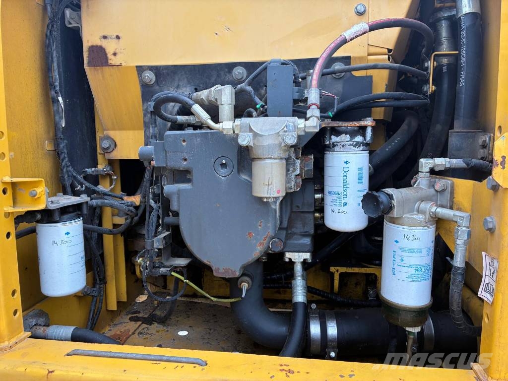 Komatsu PC 210 LC-10 Excavadoras sobre orugas