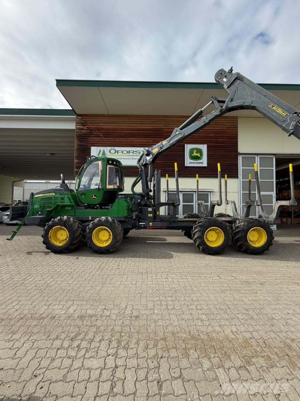 John Deere 1210G Forvarderi