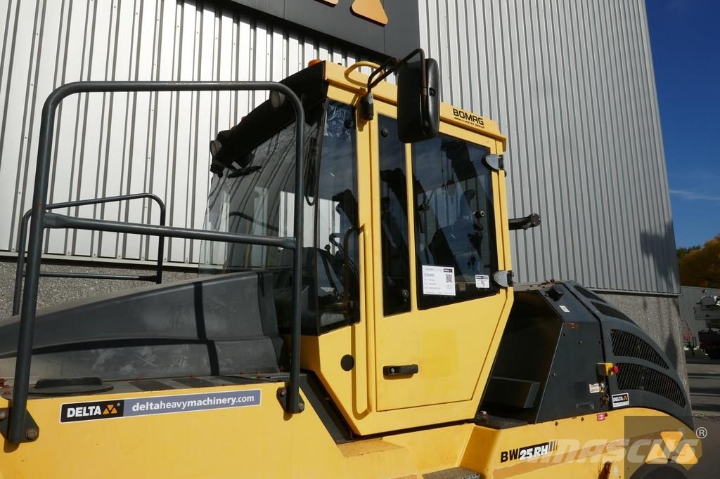 Bomag BW25RH Пневматични гумени ролки