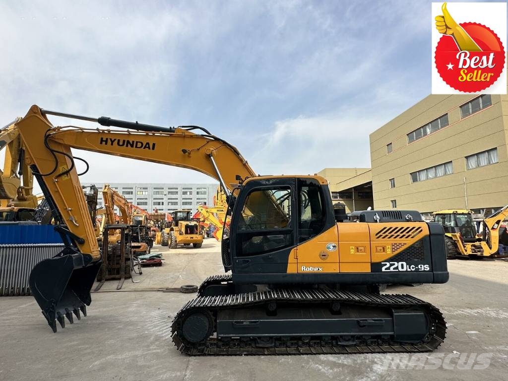 Hyundai Robex 220 LC-9 S Gravemaskiner på larvebånd