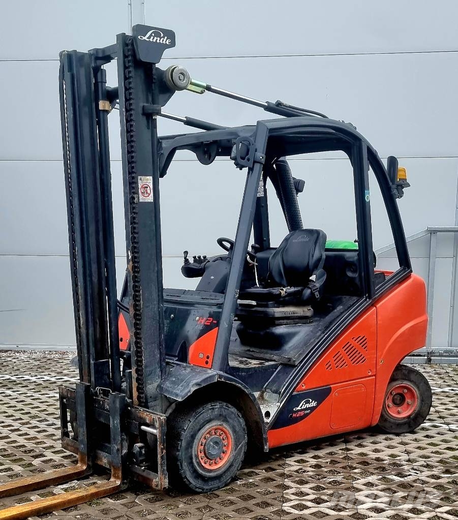 Linde H 25 T - 02 液化石油氣LPG卡車