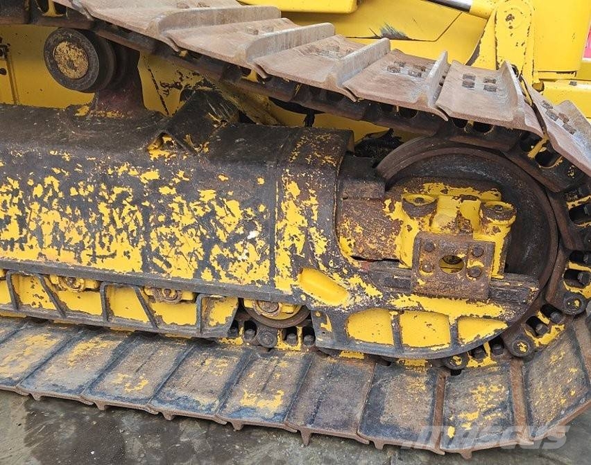 Komatsu D61 PX - 24 lánctalpas dózerek
