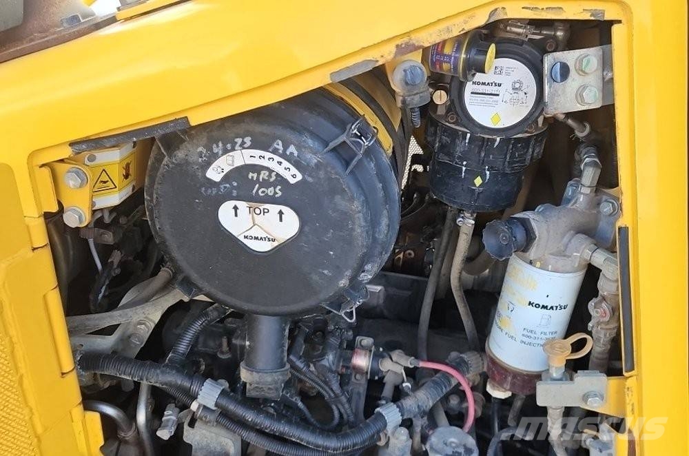 Komatsu D61 PX - 24 lánctalpas dózerek