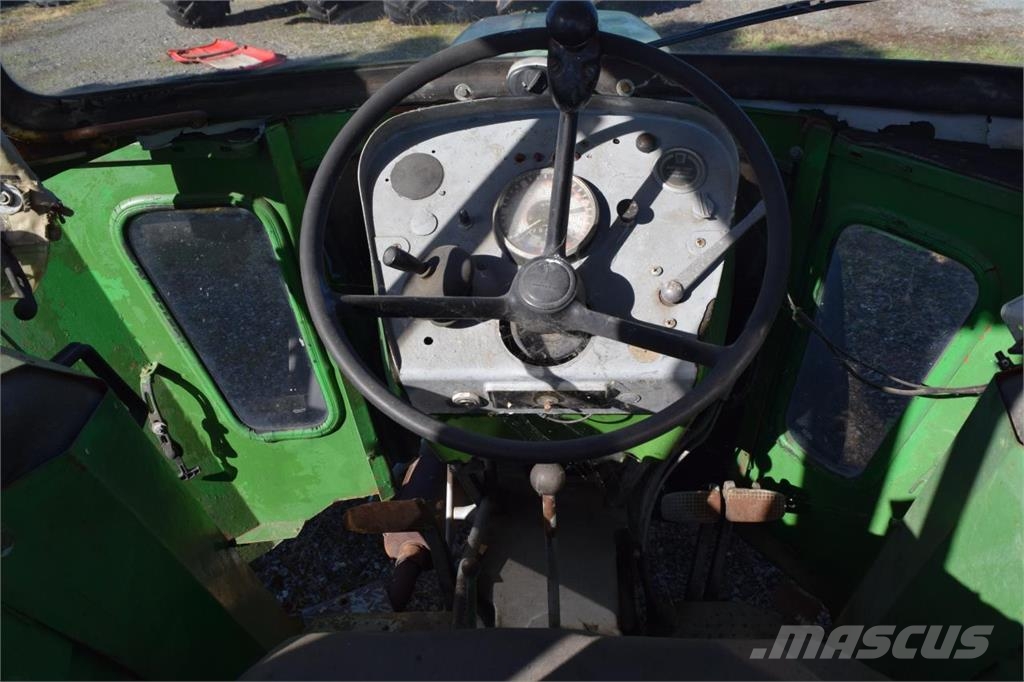 Deutz-Fahr D4006 Traktoren