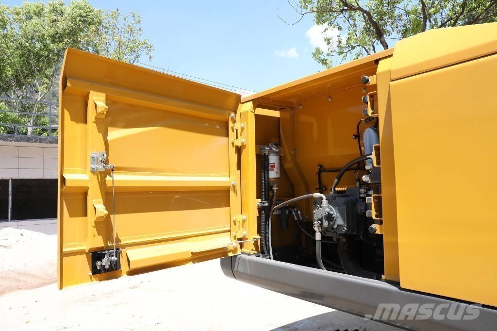XCMG XE 215 G 대형 굴삭기 29톤 이상