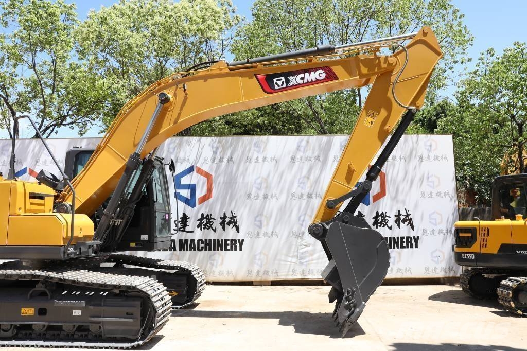 XCMG XE 215 G 대형 굴삭기 29톤 이상