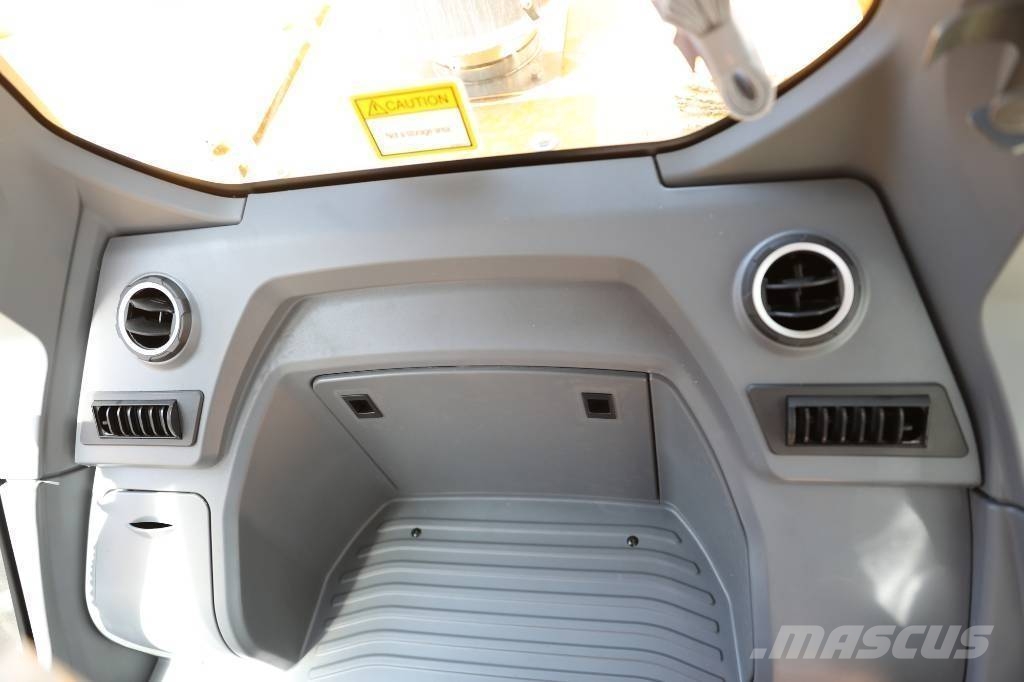 XCMG XE 215 G 대형 굴삭기 29톤 이상