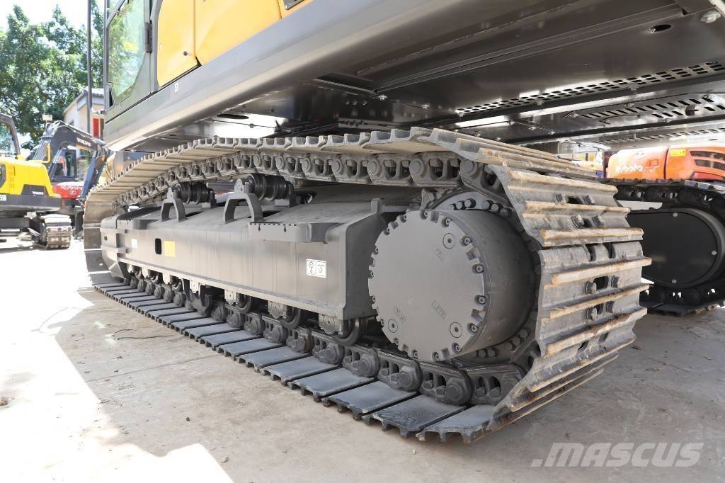 XCMG XE 215 G 대형 굴삭기 29톤 이상