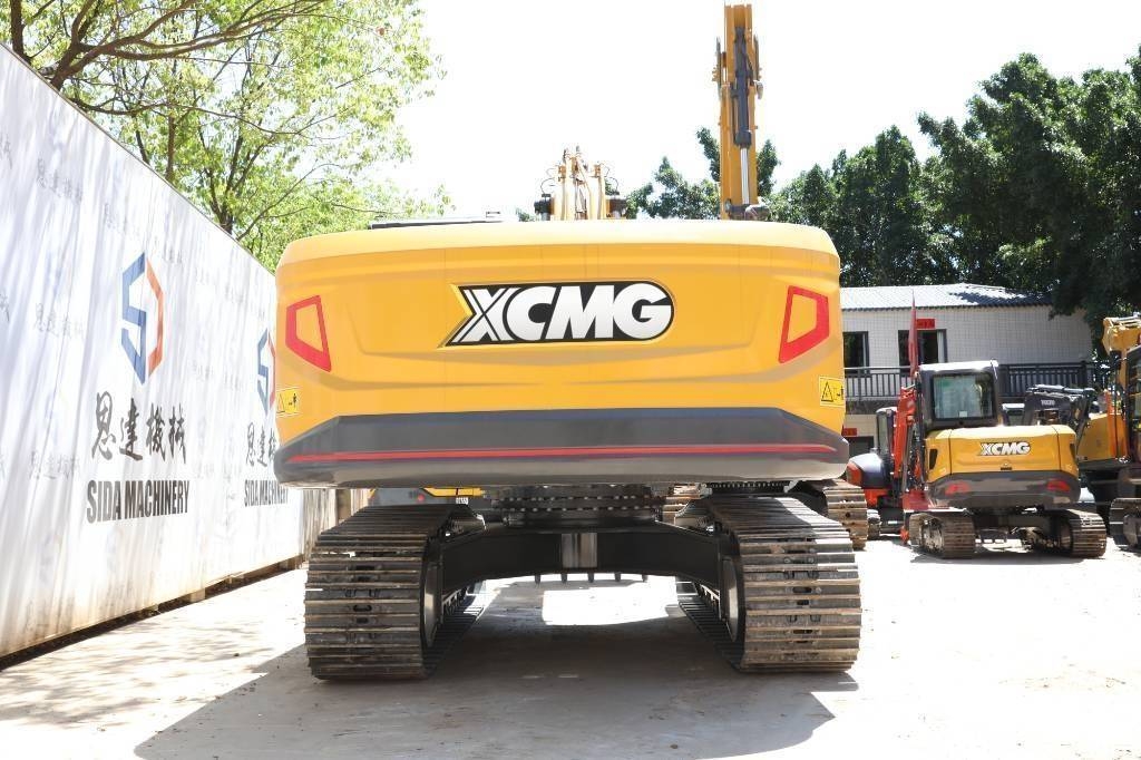 XCMG XE 215 G 대형 굴삭기 29톤 이상