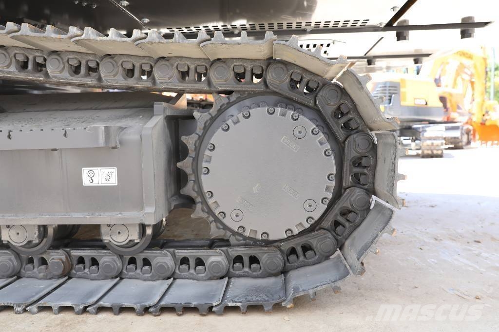 XCMG XE 215 G 대형 굴삭기 29톤 이상