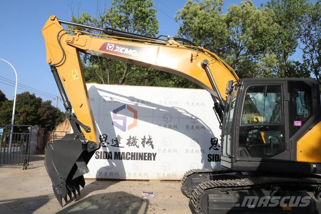 XCMG XE 215 G 대형 굴삭기 29톤 이상