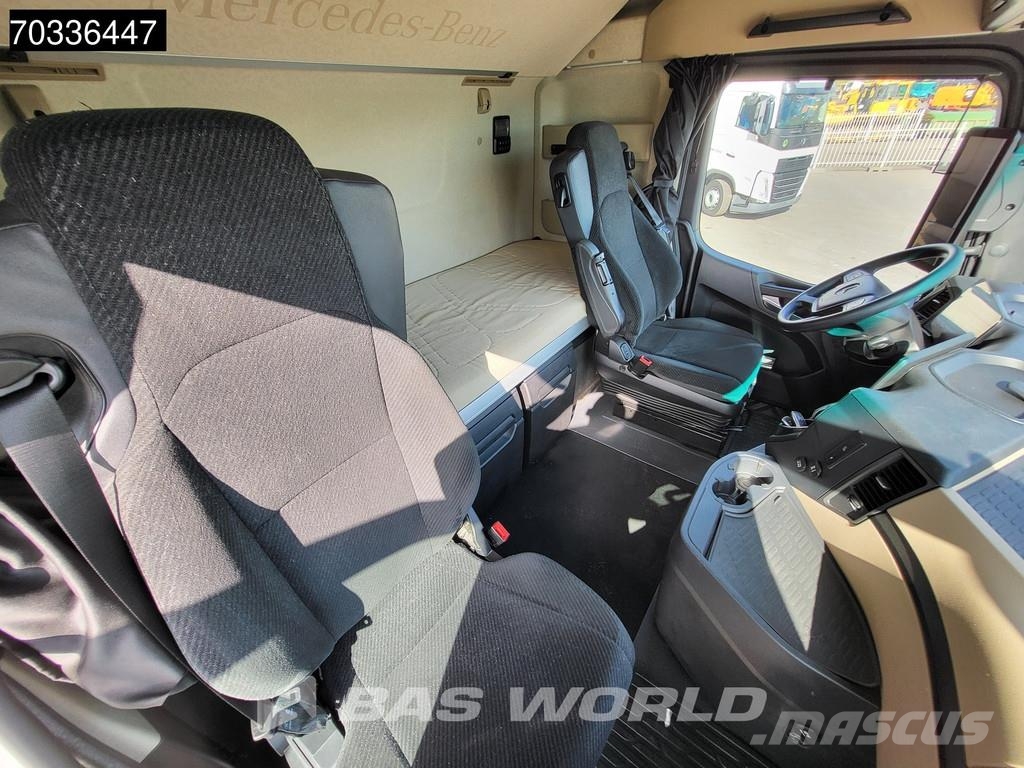 Mercedes-Benz Actros 1845 4X2 StreamSpace Retarder APK 01-2027 S Vetopöytäautot