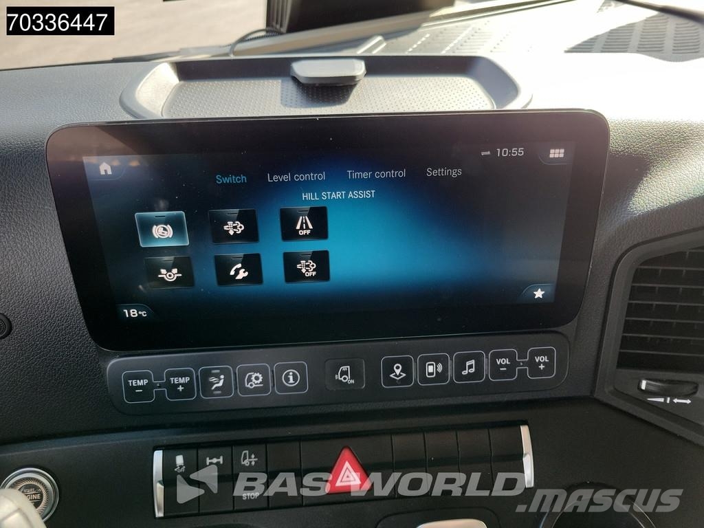 Mercedes-Benz Actros 1845 4X2 StreamSpace Retarder APK 01-2027 S Vetopöytäautot