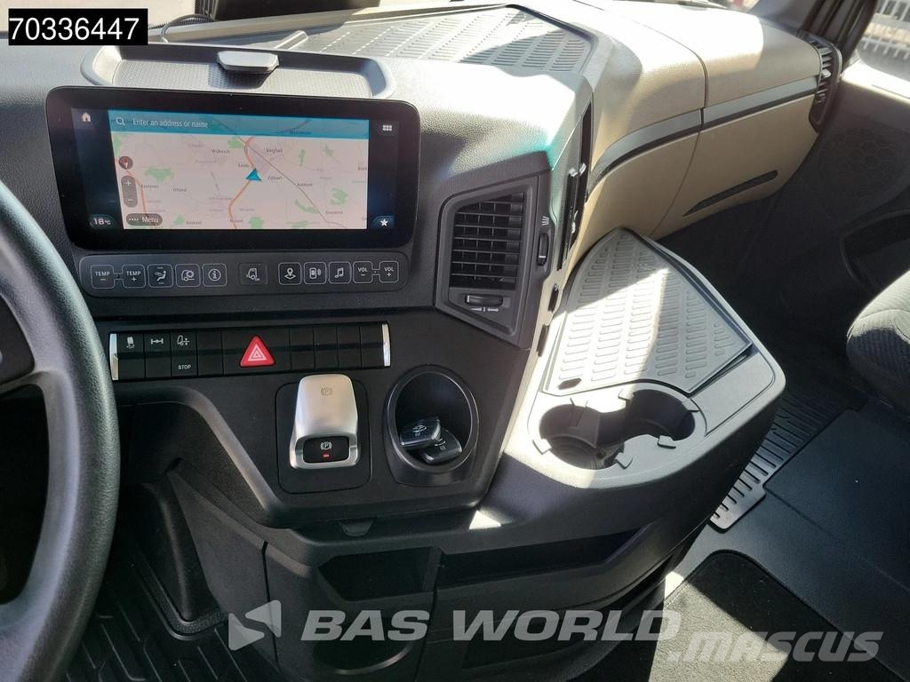 Mercedes-Benz Actros 1845 4X2 StreamSpace Retarder APK 01-2027 S Vetopöytäautot
