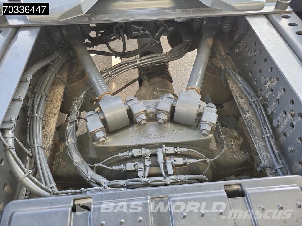 Mercedes-Benz Actros 1845 4X2 StreamSpace Retarder APK 01-2027 S Vetopöytäautot