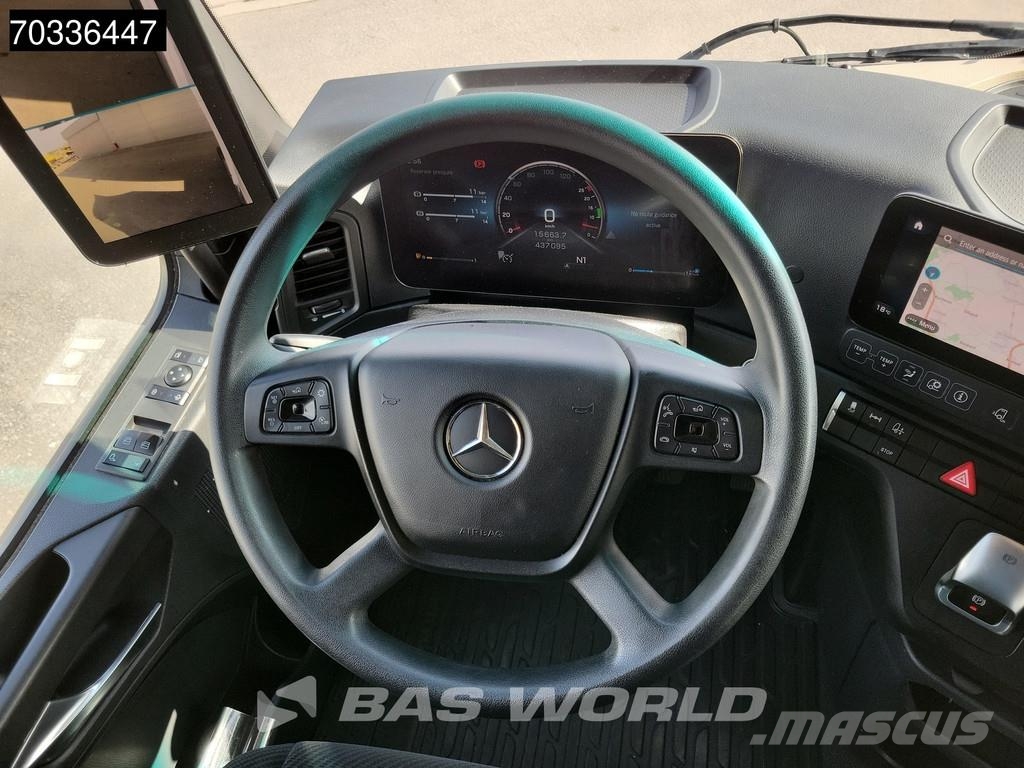 Mercedes-Benz Actros 1845 4X2 StreamSpace Retarder APK 01-2027 S Vetopöytäautot