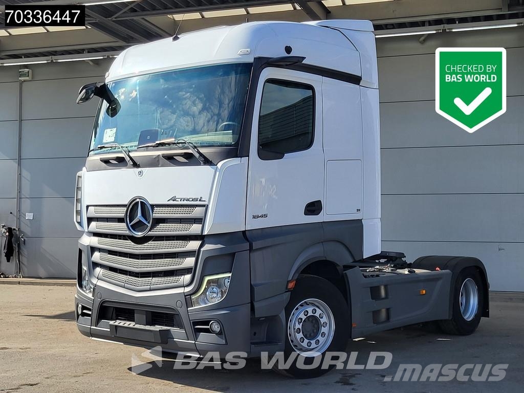 Mercedes-Benz Actros 1845 4X2 StreamSpace Retarder APK 01-2027 S Vetopöytäautot