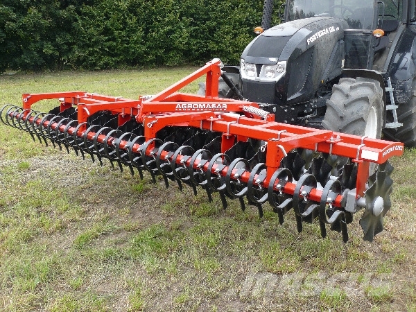 Agromasar Front Disc paker Hagyományos ekék