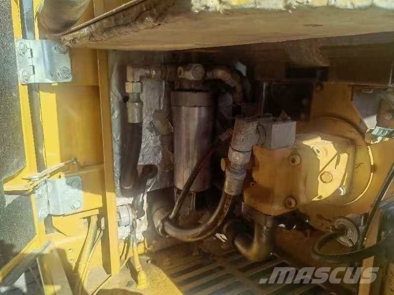 CAT 306E 小型挖掘机