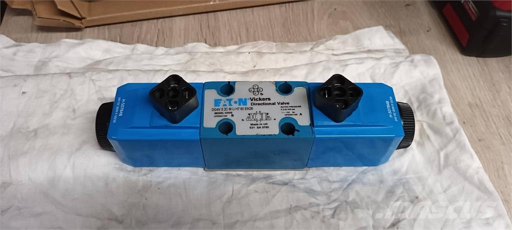 Log Max 010284 Logmax DG4V 3 2C M U H7 60 EN26 , EATON Hārvesteru kausi