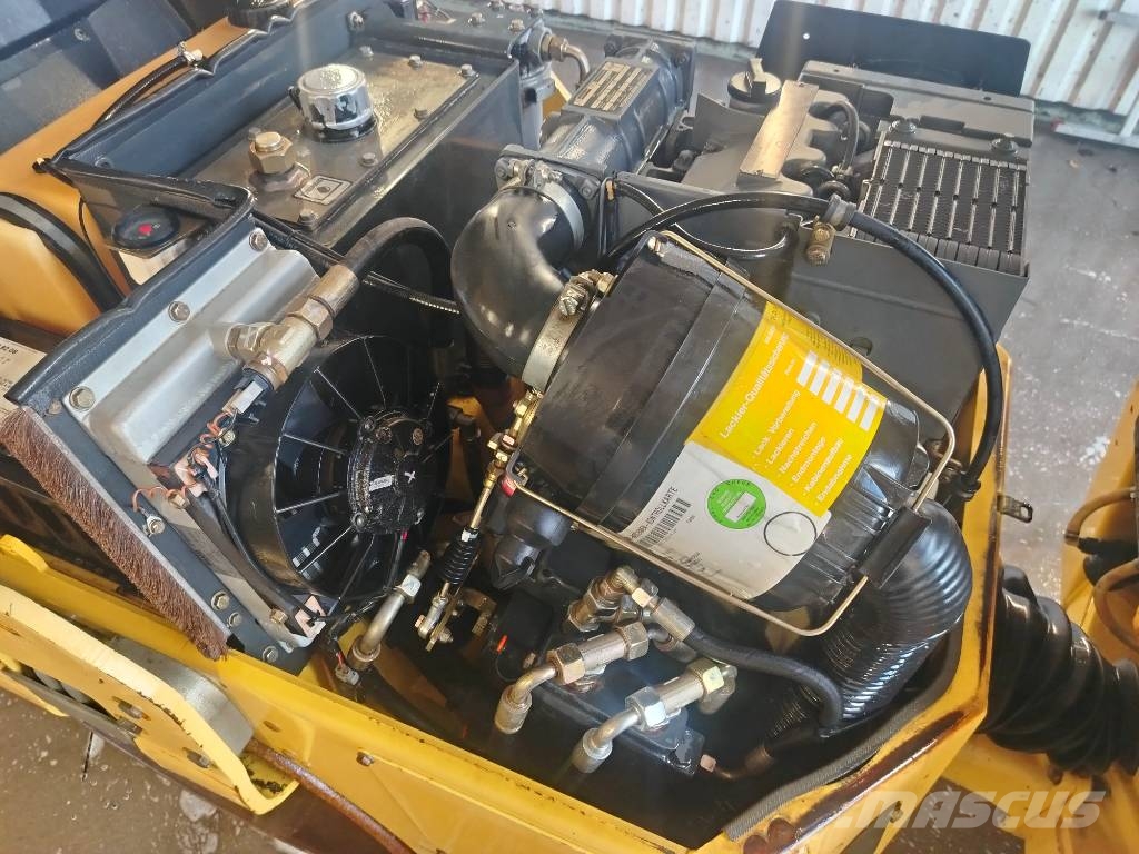 Bomag BW 100 AD-3 Tandemjyrät