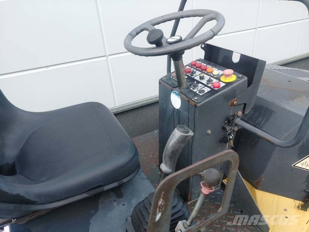Bomag BW 100 AD-3 Tandemjyrät