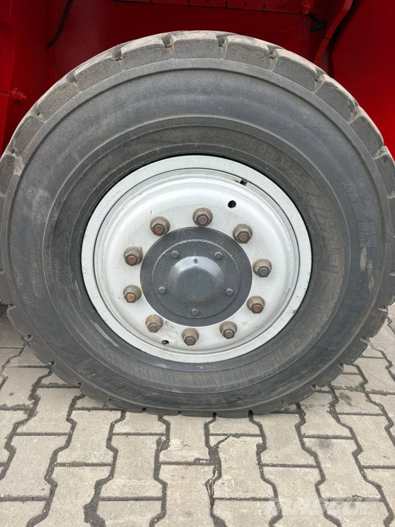 Kalmar DCE 160-12 Дизельні навантажувачі