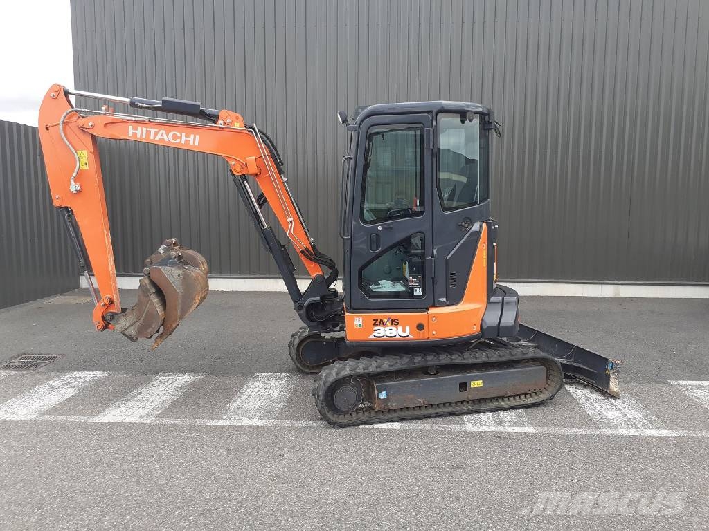 Hitachi ZX 38 U-6 Miniescavatori