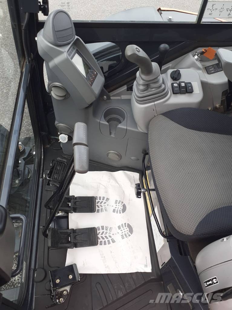 Hitachi ZX 38 U-6 Miniescavatori