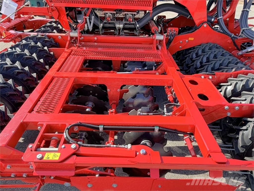 Horsch Pronto 6 DC Doppeltank G+F - Vorführmaschine 2026 Kmetijstvo - drugo